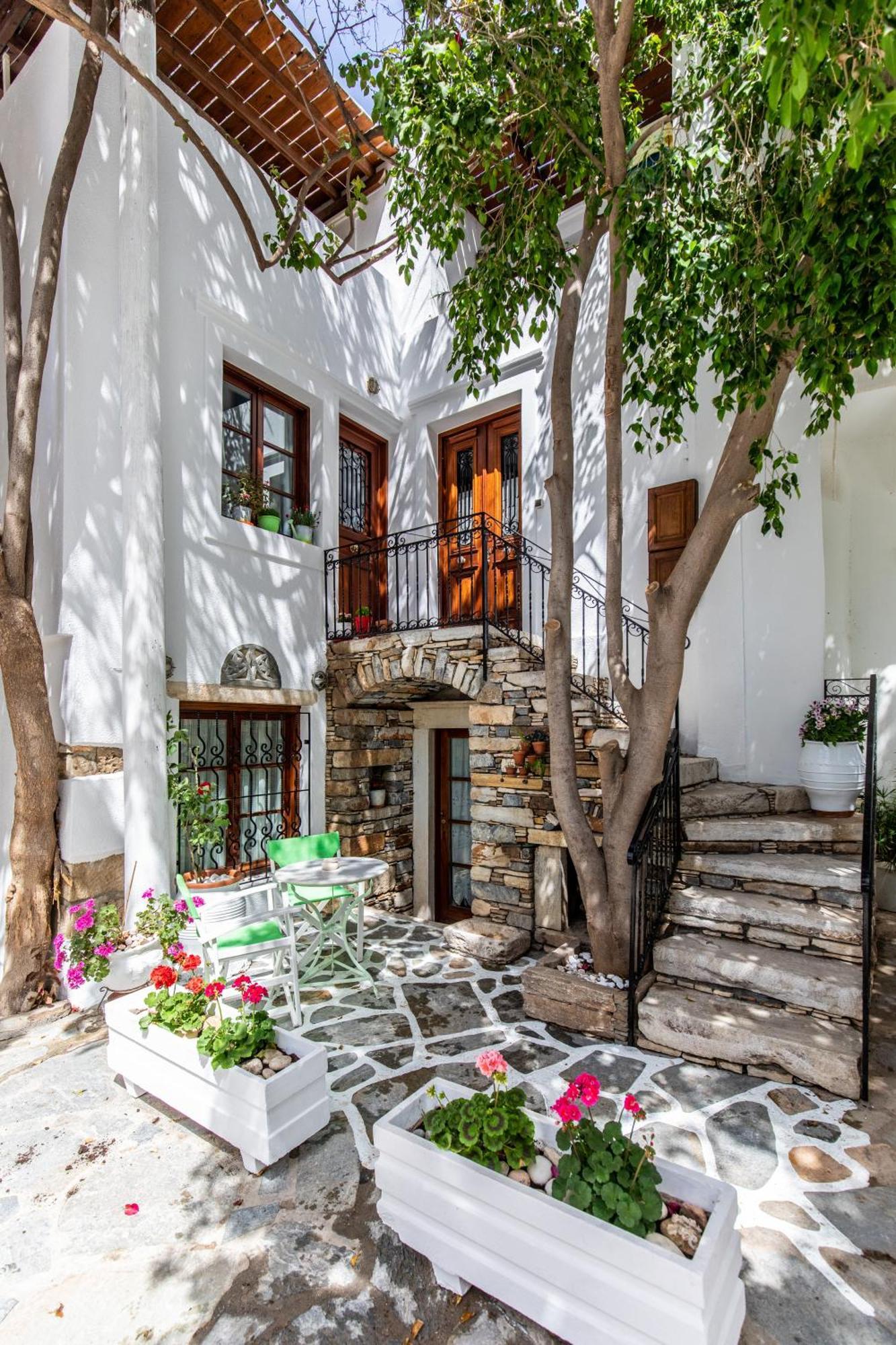 Naxos City Arco Naxos Luxury Apartments מראה חיצוני תמונה