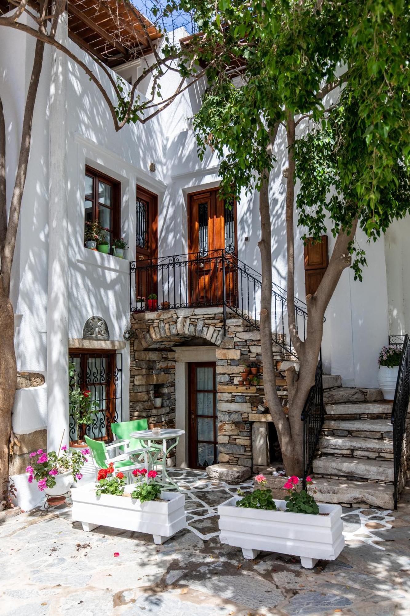 Naxos City Arco Naxos Luxury Apartments מראה חיצוני תמונה